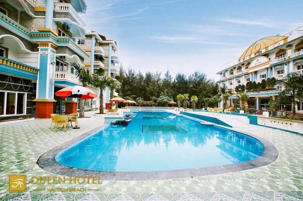 Review khách sạn biển Hải Tiến - Queen Hotel2